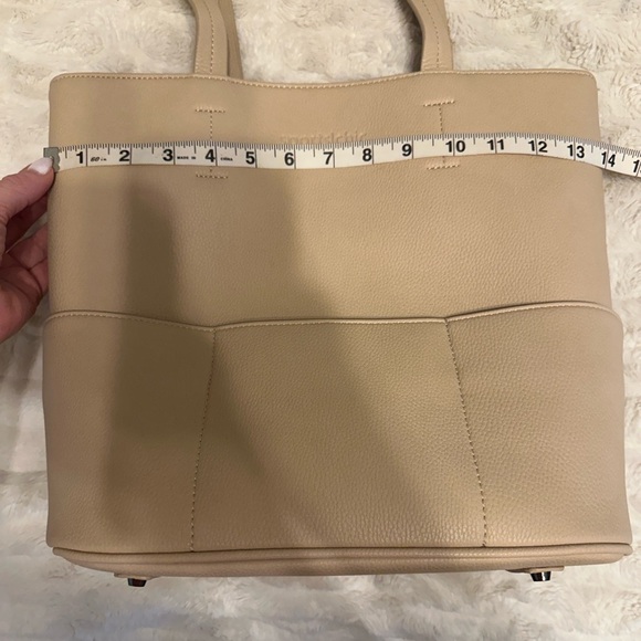 Structured Cream Tote Bag with Outside Pockets - Picture 8 of 10